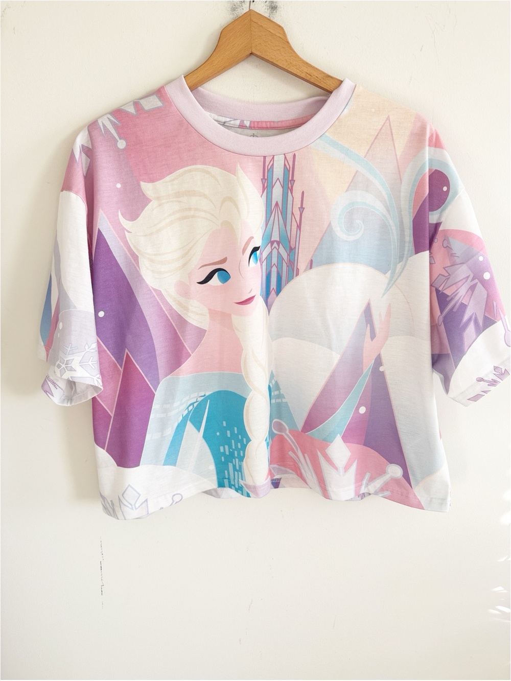 Disney parks frozen glitter colorful short sleeve oversized cropped t-shirt sz L